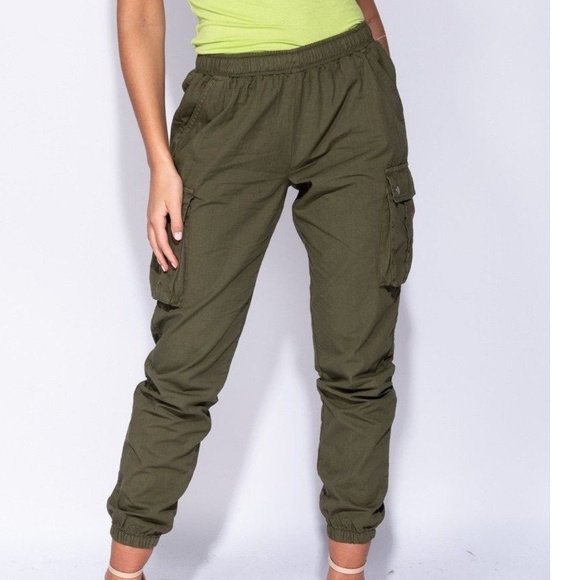 NWT Olive Cargo Pants with Side Pockets and Elasticated Waist - Picture 6 of 14